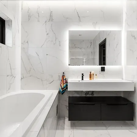 ヴィラ High-end With Private Rooftop And Sea Line *