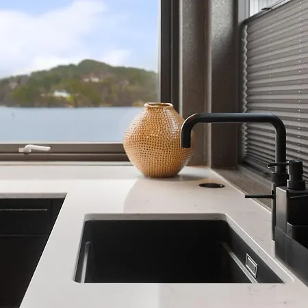 High-end With Private Rooftop And Sea Line 빌라