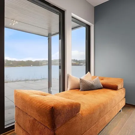 فيلة High-end With Private Rooftop And Sea Line *
