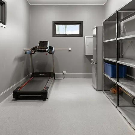 High-end With Private Rooftop And Sea Line 베르겐