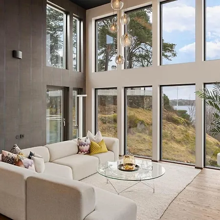 High-end With Private Rooftop And Sea Line Villa *
