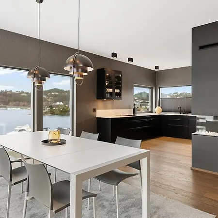 Villa High-end With Private Rooftop And Sea Line