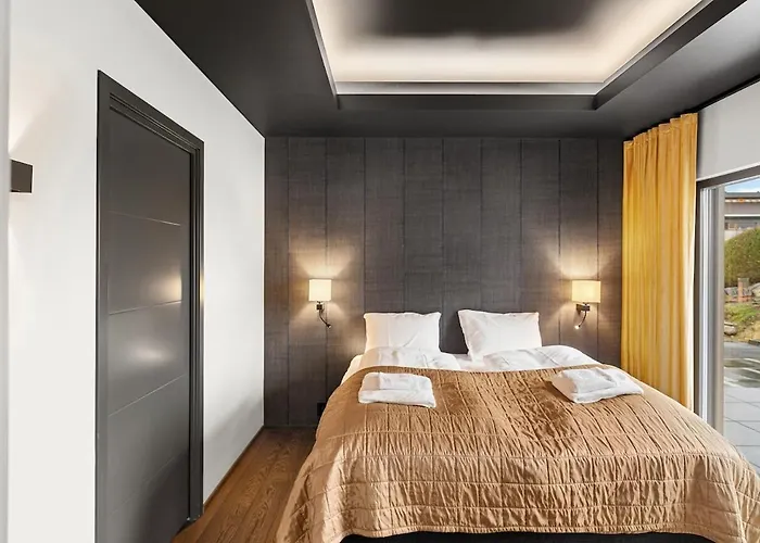 High-end With Private Rooftop And Sea Line Bergen