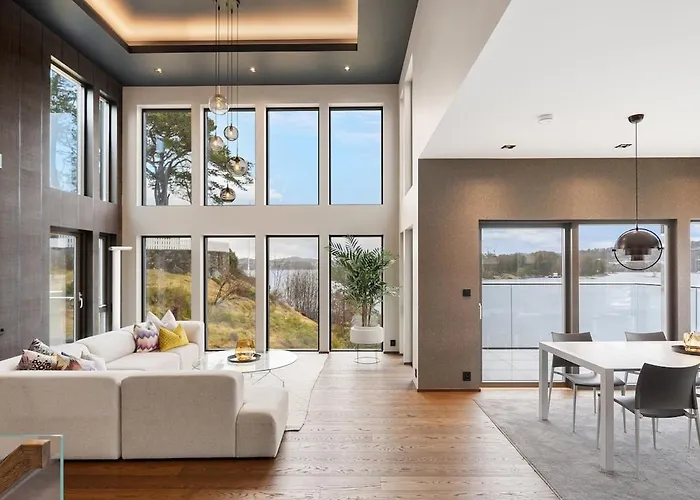 Villa High-end With Private Rooftop And Sea Line *