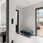 High-end With Private Rooftop And Sea Line *