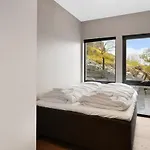 High-end With Private Rooftop And Sea Line